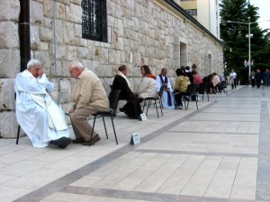 confessione-a-medjugorje-01