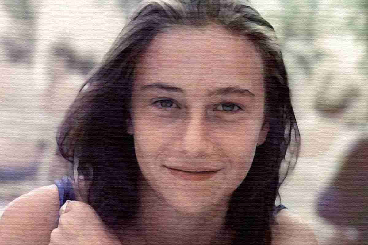 Nata nel 1971 e scomparsa prematuramente nel 1990 a soli 18 anni, Chiara ha saputo affrontare con straordinaria serenità e profonda spiritualità