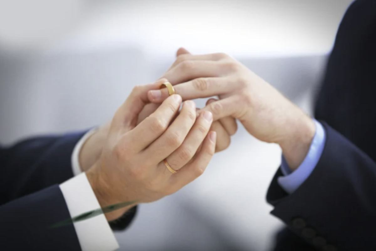 Il discernimento personale, accompagnato dalla preghiera, è fondamentale per ogni fedele che si trovi a dover decidere se partecipare